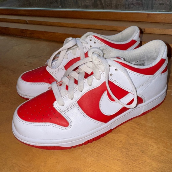 Nike Dunk Low Championship Red - Picture 2 of 5
